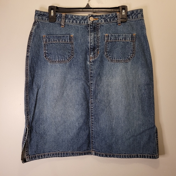 Old Navy Dresses & Skirts - Old Navy Blue Jeans Skirt Womens Size 10 Mini/Midi length 90's y2k vintage